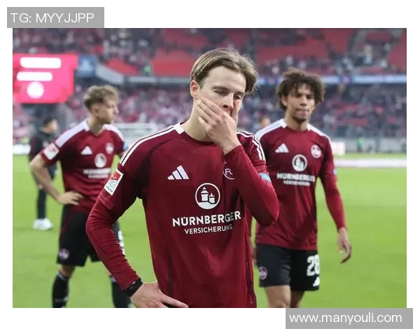 纽伦堡与布伦端克的激烈对决：谁能在赛场上笑到最后